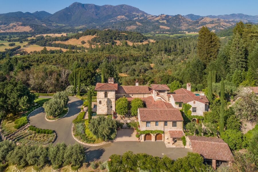 Joe Montana’s Knights Valley estate is for sale for $28.9 million.